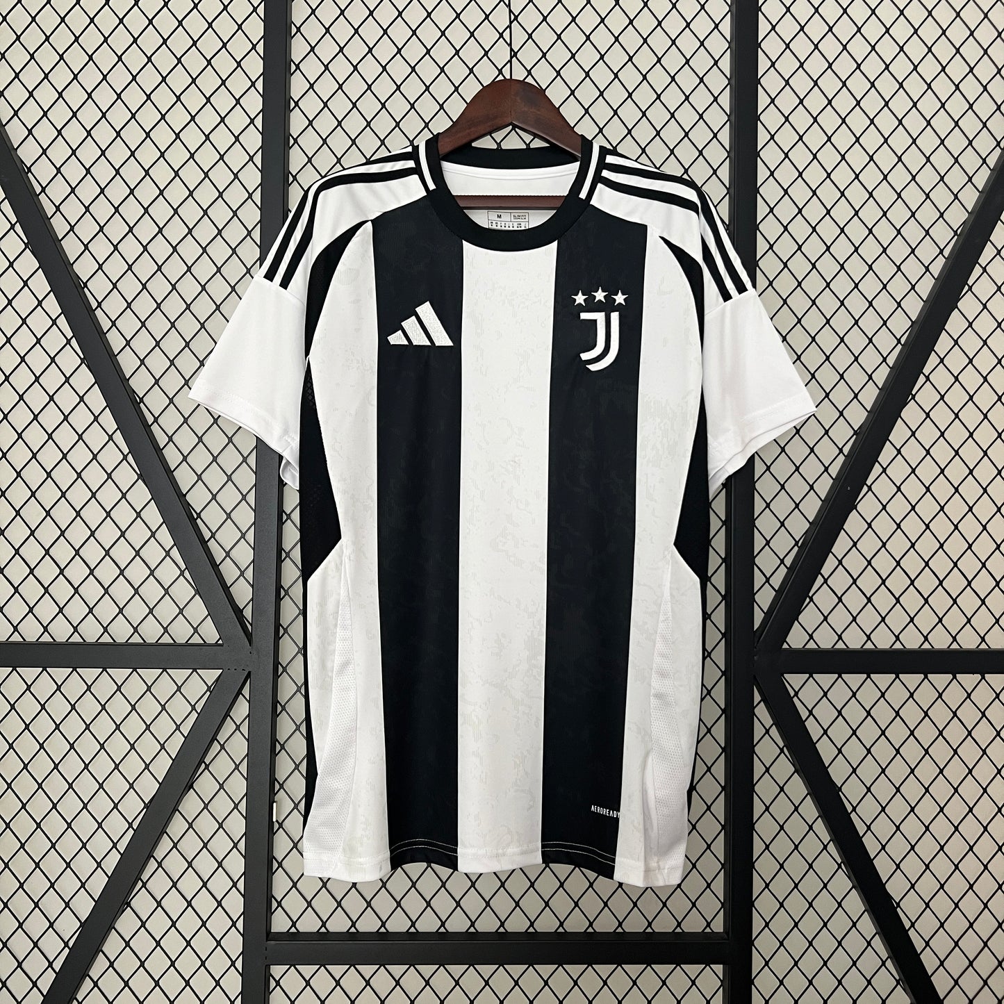 Camisola Principal Juventus 2024-2025 - Entrega Imediata