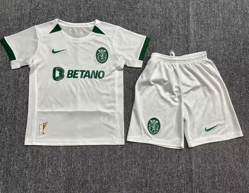 Kit Criança Sporting CP Taça das Taças